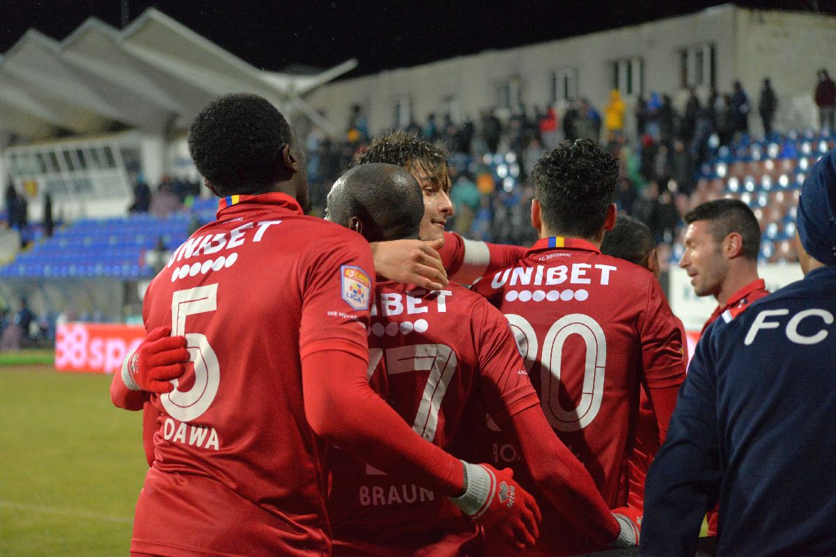 Botoșani - Dinamo 4-0. Cornel Dinu râde de dinamoviști » Fotbalistul luat în vizor: „El e de film, nu de fotbal!”