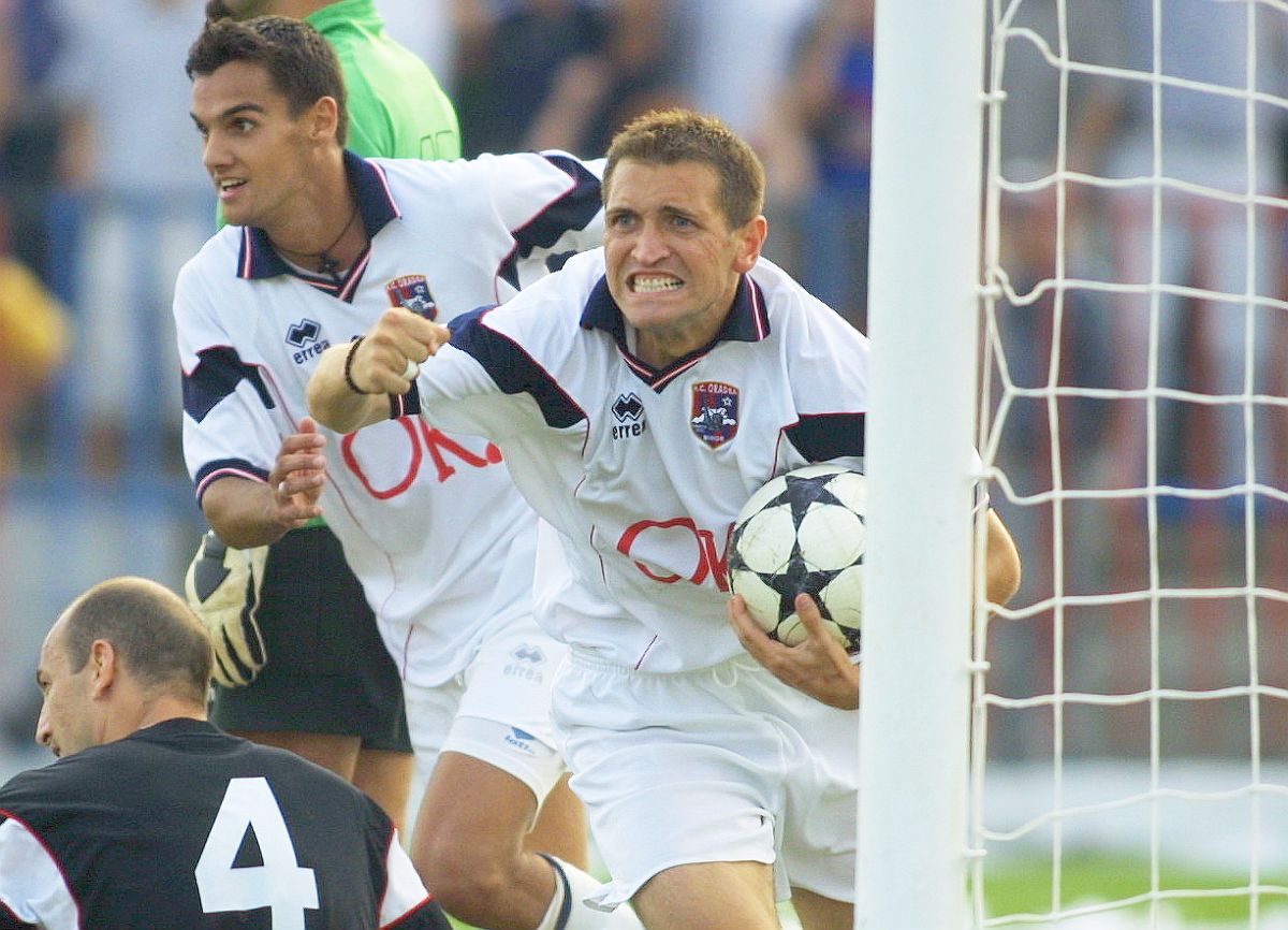 În ziua în care împlinește 45 de ani, fostul atacant rememorează meciul carierei » Erou în cel mai dramatic baraj din istoria Ligii 1: „Observatorul nu voia să dea drumul la meci”