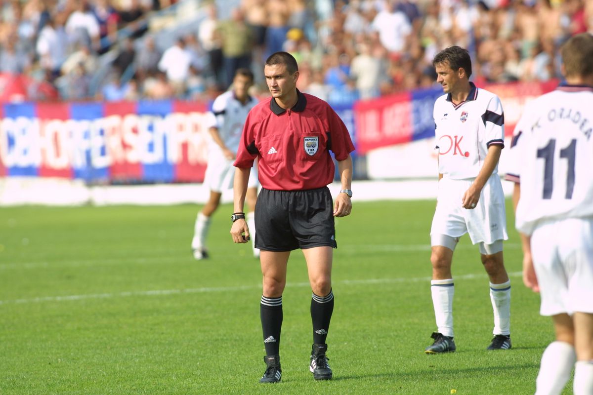 În ziua în care împlinește 45 de ani, fostul atacant rememorează meciul carierei » Erou în cel mai dramatic baraj din istoria Ligii 1: „Observatorul nu voia să dea drumul la meci”