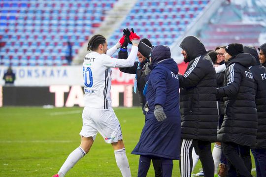 FC Botoșani a avut o eficacitate incredibilă în meciul cu Petrolul, scor 5-0, disputat luni, pe teren propriu.