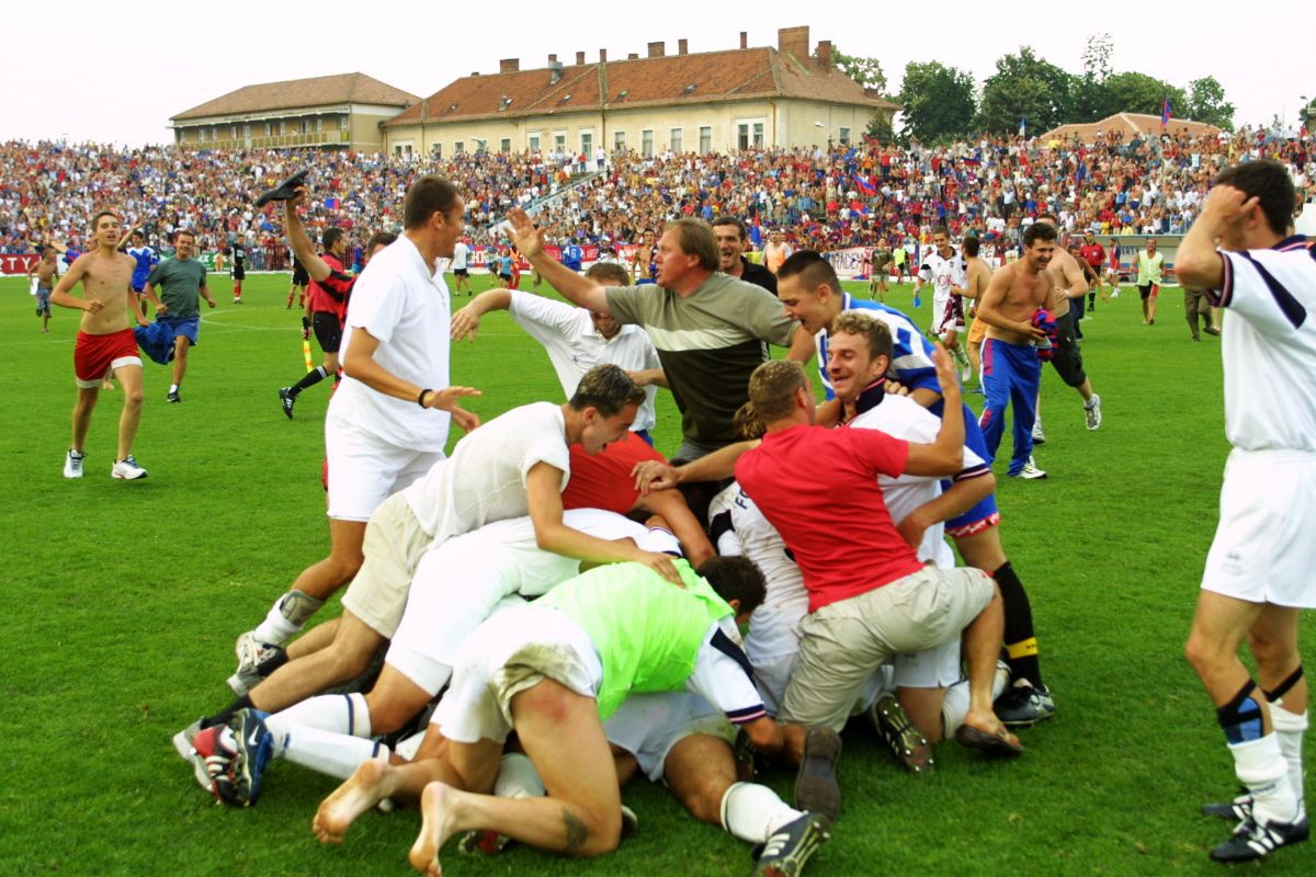 În ziua în care împlinește 45 de ani, fostul atacant rememorează meciul carierei » Erou în cel mai dramatic baraj din istoria Ligii 1: „Observatorul nu voia să dea drumul la meci”