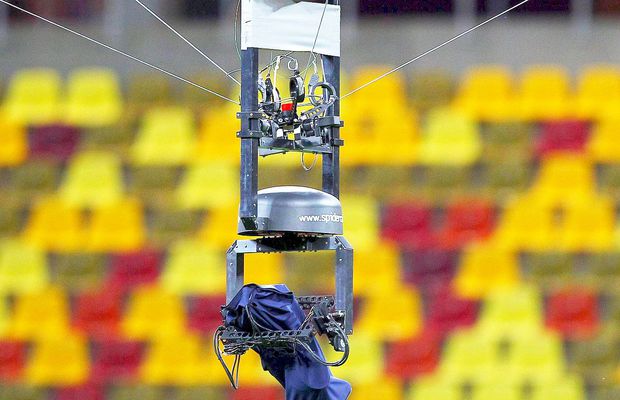 Probleme cu plata drepturilor TV! Cluburile din Superliga cer banii, LPF spune că nu a auzit nemulțumiri