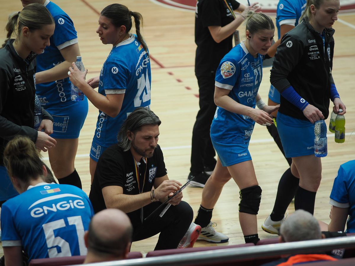 Rapid - CSM București, în „Liga Florilor”