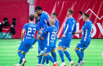 Un nou transfer anunțat de Mihai Rotaru la Universitatea Craiova: „E din străinătate!” » Cât costă noua achiziție