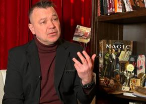 Nepotul lui Titi Teașcă le răspunde dur fostelor glorii care l-au criticat pe antrenor: „Să le fie rușine! » Interviu amplu despre „Micul Napoleon”: „Noi suntem într-o formă intelectuală de existență, ca niște extratereștrii”