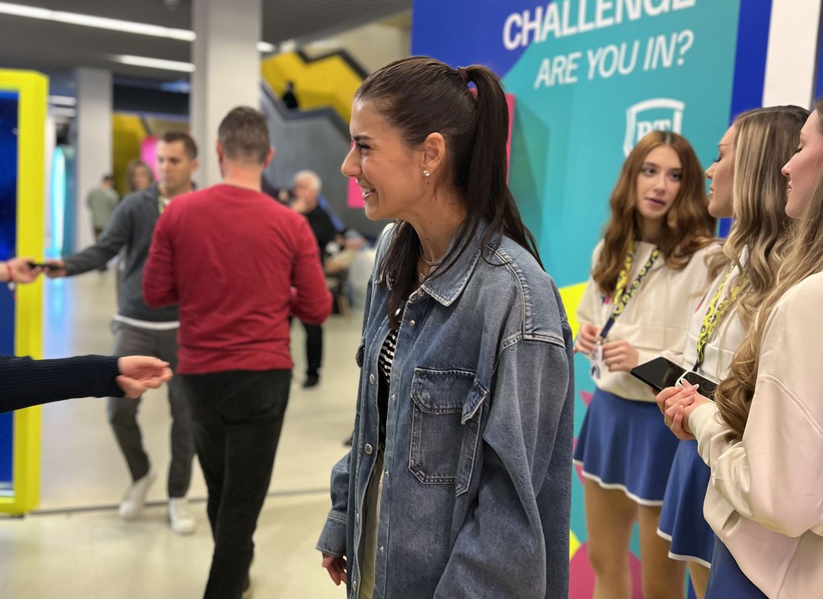 Sorana Cîrstea, interacțiune cu fanii în BTarena: „Sunteți mai frumoasă ca la televizor” + cât va mai juca și ce a spus despre retragerea Simonei Halep