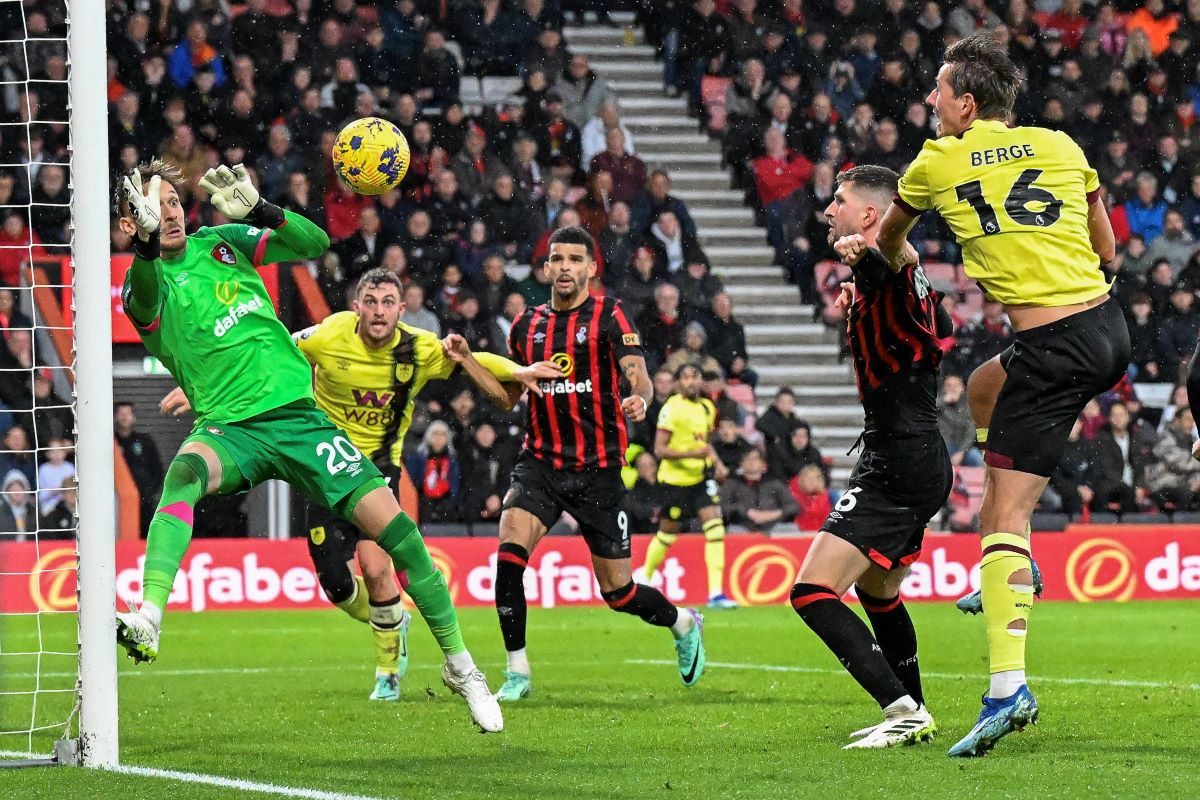 Ionuț Andrei Radu, de la o prezentare de modă la Milano la posibila revenire în poartă la Venezia