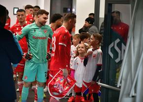 Titularul lui Dinamo a primit oferta » Ce salariu va avea
