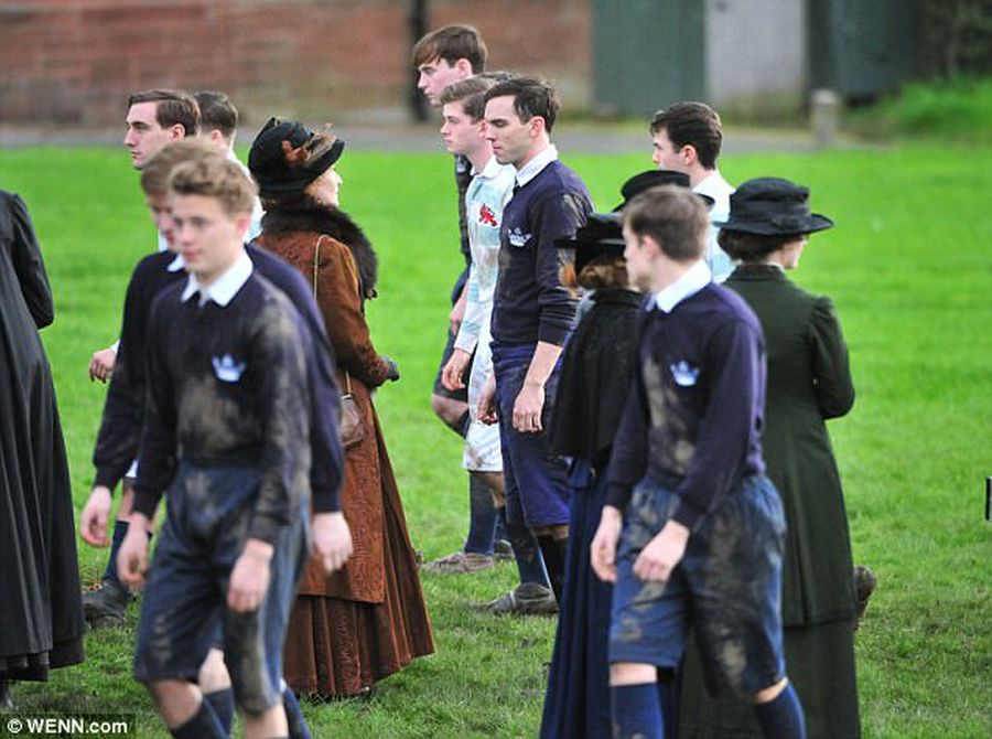 J.R.R Tolkien, creatorul „Stăpânul Inelelor”, a fost aproape să își taie limba în pasiunea sa pentru rugby! „Am învățat pe teren mai mult ca în universități”