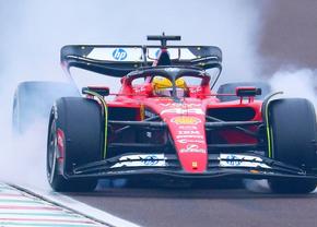 Lewis Hamilton, accident în teste cu un Ferrari 2023 » Teoria lui David Coulthard: „E vorba de propulsia mai agresivă”