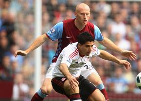 Un fundaș central din Premier League a jucat cu o bucată de carne în gheată: „La pauză, era aproape gătită"