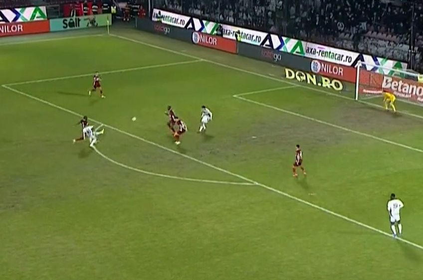 Dan Nistor a redus din diferență în CFR - U Cluj // FOTO: captură Prima Sport