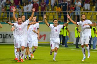 „Poate o să surprind un pic...” » Fostul „nouar” de la Rapid i-a scanat pe Gâlcă, Moruțan și Paraschiv, apoi s-a pronunțat la titlu: „Luptă în doi, fără Dinamo”