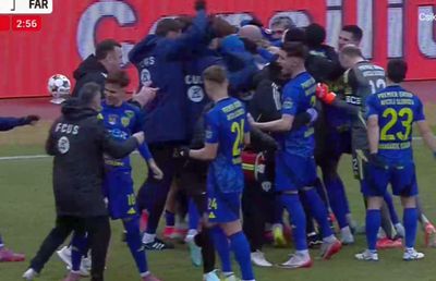Unirea Slobozia - Farul 2-1 » La debutul lui Claudiu Niculescu, Papeau a adus victoria la ultima fază!