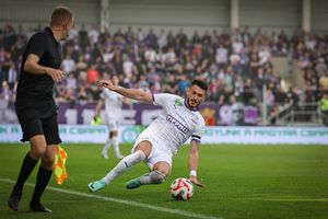 Steaua se întărește în defensivă » Fundașul maghiar a semnat până la finalul acestui sezon