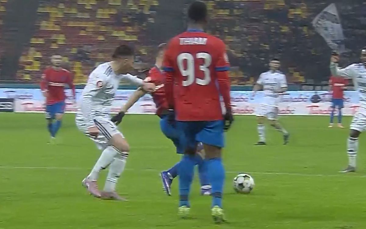 Darius Olaru a cerut penalty în FCSB - Botoșani