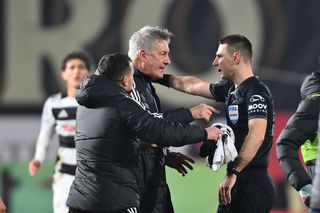 Iuliu Mureșan a găsit și alți vinovați » Cine ar fi greșit la derby-ul CFR - U Cluj: „Stăteam în lojă, am văzut!”