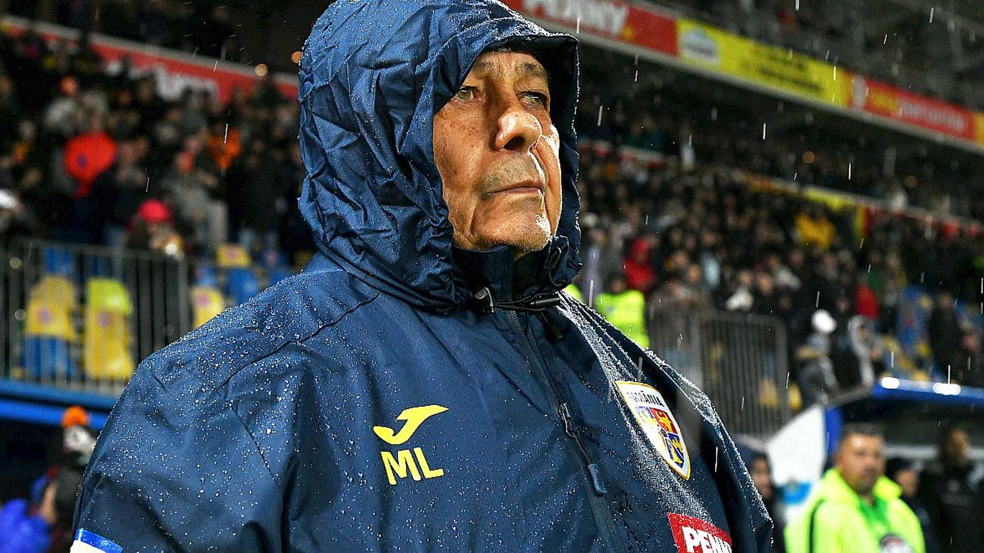 Mircea Lucescu în spital, discutând la telefon cu Gigi Becali despre starea medicală și viitorul său ca selecționer. | sursa foto: Gazeta Sporturilor