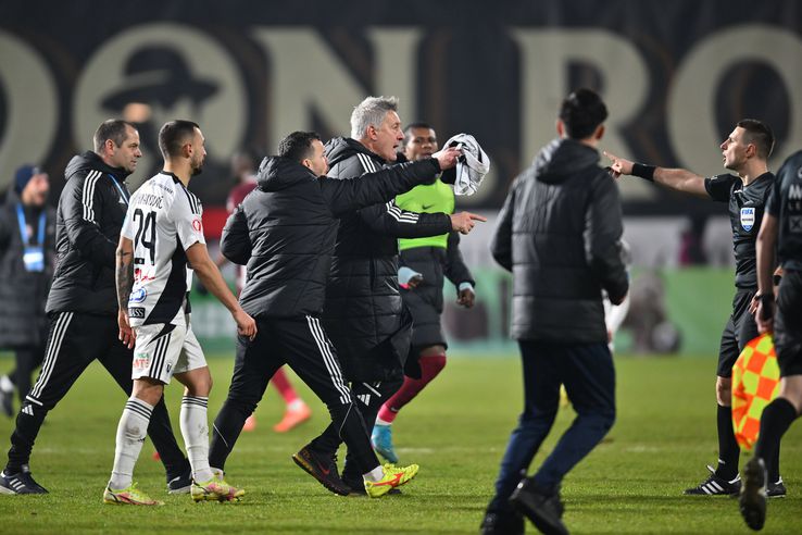 Cristiano Bergodi a sărit la bătaie după CFR Cluj - U Cluj / FOTO: Imago