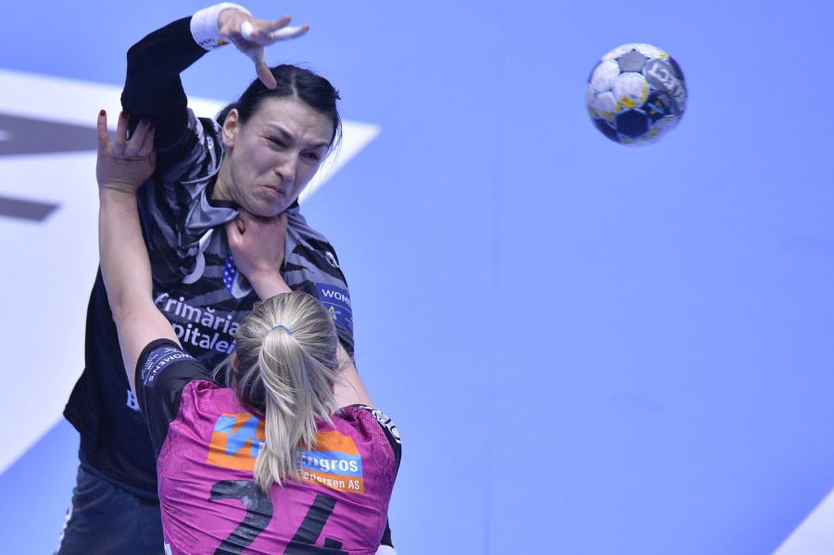 CSM București - Vipers Kristiansand 28-22 // FOTO + VIDEO Neagu, de neoprit! CSM București, victorie fără emoții în ultimul meci din grupele Ligii » Urmează o superconfruntare în sferturi