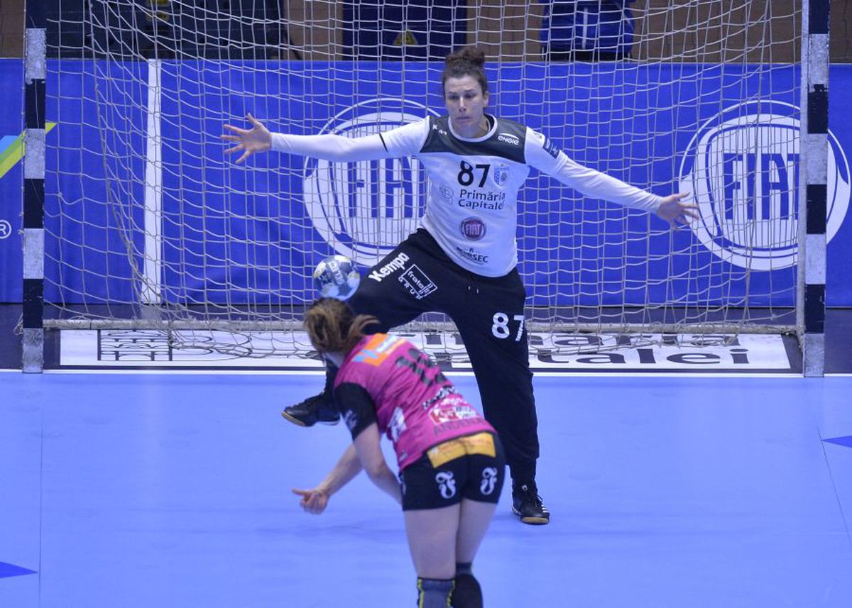 CSM București - Vipers Kristiansand 28-22 // FOTO + VIDEO Neagu, de neoprit! CSM București, victorie fără emoții în ultimul meci din grupele Ligii » Urmează o superconfruntare în sferturi