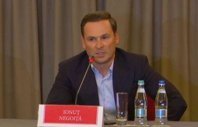 DINAMO // EXCLUSIV Cine vine în locul lui Uhrin » Negoiță are pe listă doar doi antrenori