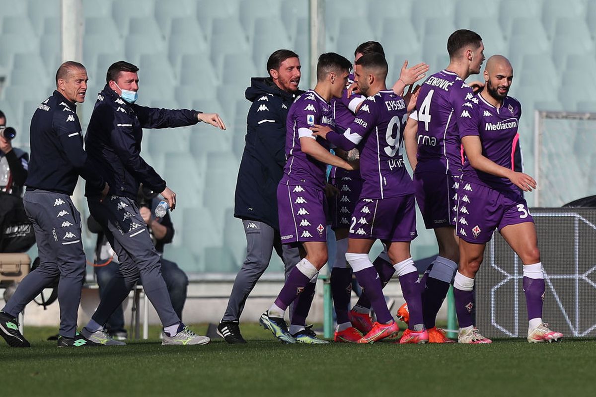 Valentin Mihăilă, cea mai mare notă dintre jucătorii Parmei în remiza cu Fiorentina! » Ce scriu italienii despre Dennis Man