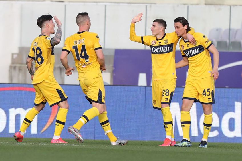 Fiorentina și Parma au remizat în runda #26 din Serie A, scor 3-3. Valentin Mihăilă, introdus la pauză, și Dennis Man, aruncat în luptă în minutul 62, și-au pus amprenta asupra jocului.