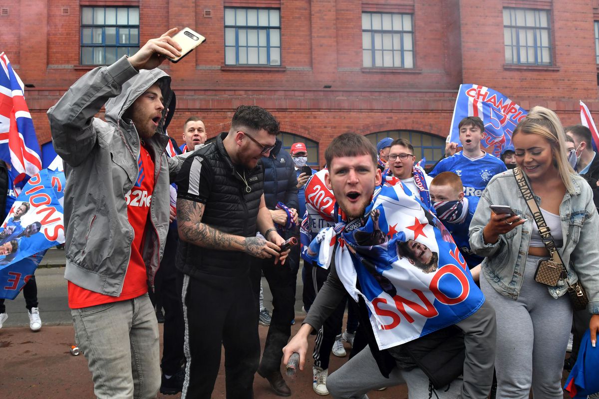 Cine va fi noul antrenor al lui Celtic după titlul cucerit de Rangers? Fostul rival al lui Steven Gerrard, numele vehiculat pentru banca echipei