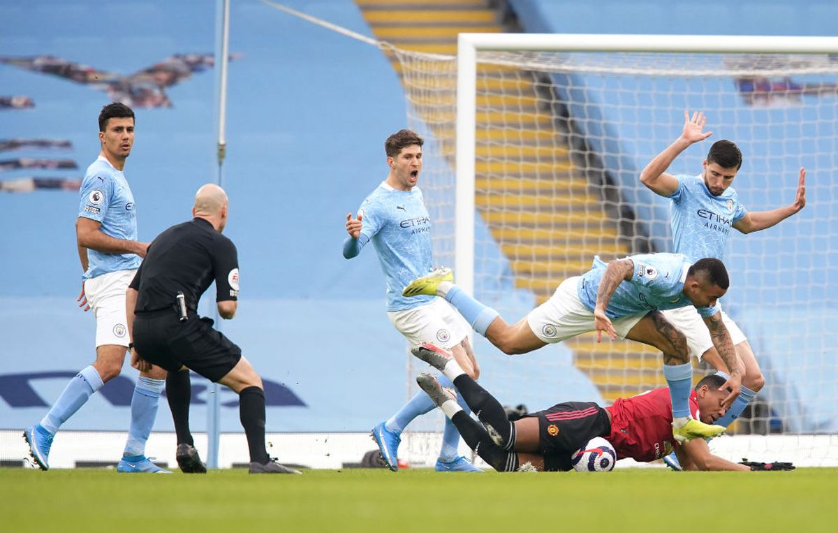 FOTO. Manchester e roșu » United întrerupe seria incredibilă de victorii a rivalei și urcă pe doi în Premier League! City, de nerecunoscut