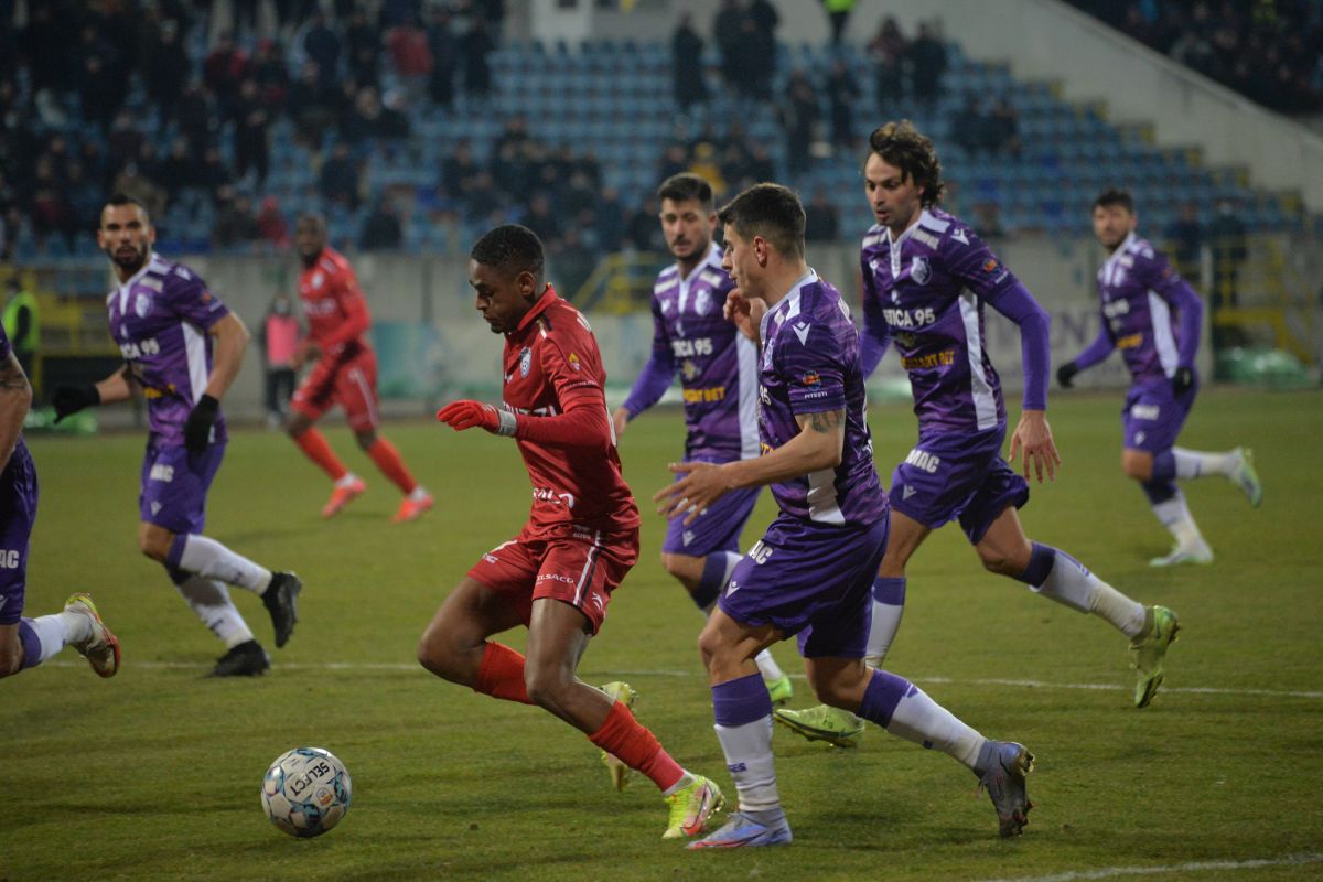 Iftime atacă după ratarea play-off-ului: „Nu am semnat adeziunea pentru Burleanu și l-au trimis pe Radu Petrescu! Ne-a curățat!”