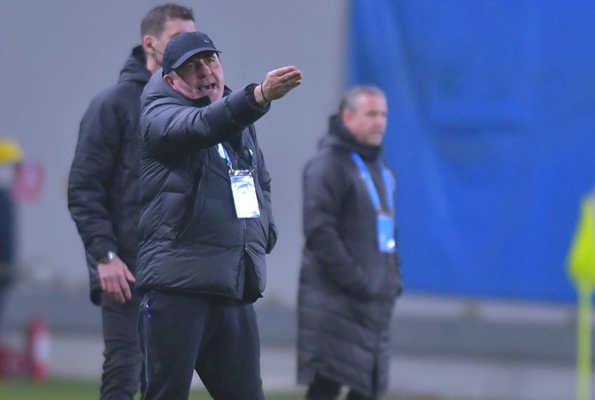 CS Universitatea Craiova a învins-o pe Farul, scor 1-0, în ultimul meci al sezonului regulat din Liga 1. Gică Hagi, managerul dobrogenilor, a fost nemulțumit de prestația atacanților în Bănie.