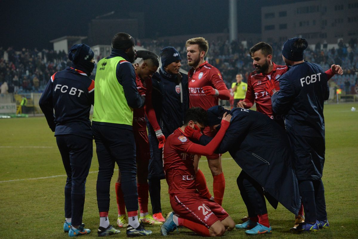 Jucătorii i-au întrerupt interviul lui Prepeliță » Descătușat după ce a dus FC Argeș în play-off: „Îi iubesc pe contestatari”