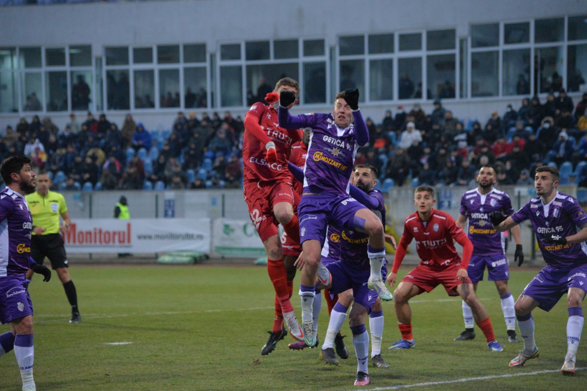 Echipa fără golgeter a lui „Harry Potter” » 10 lucruri inedite despre calificarea lui FC Argeș în play-off