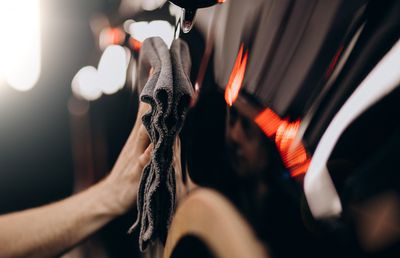 5 trucuri de auto detailing pentru a reda strălucirea mașinii tale