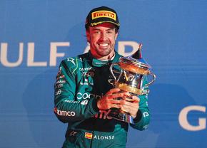 „Nimeni nu depășește acolo!” » Fernando Alonso, spectaculos în MP din Bahrain! Explică modul în care i-a depășit pe Hamilton și Sainz