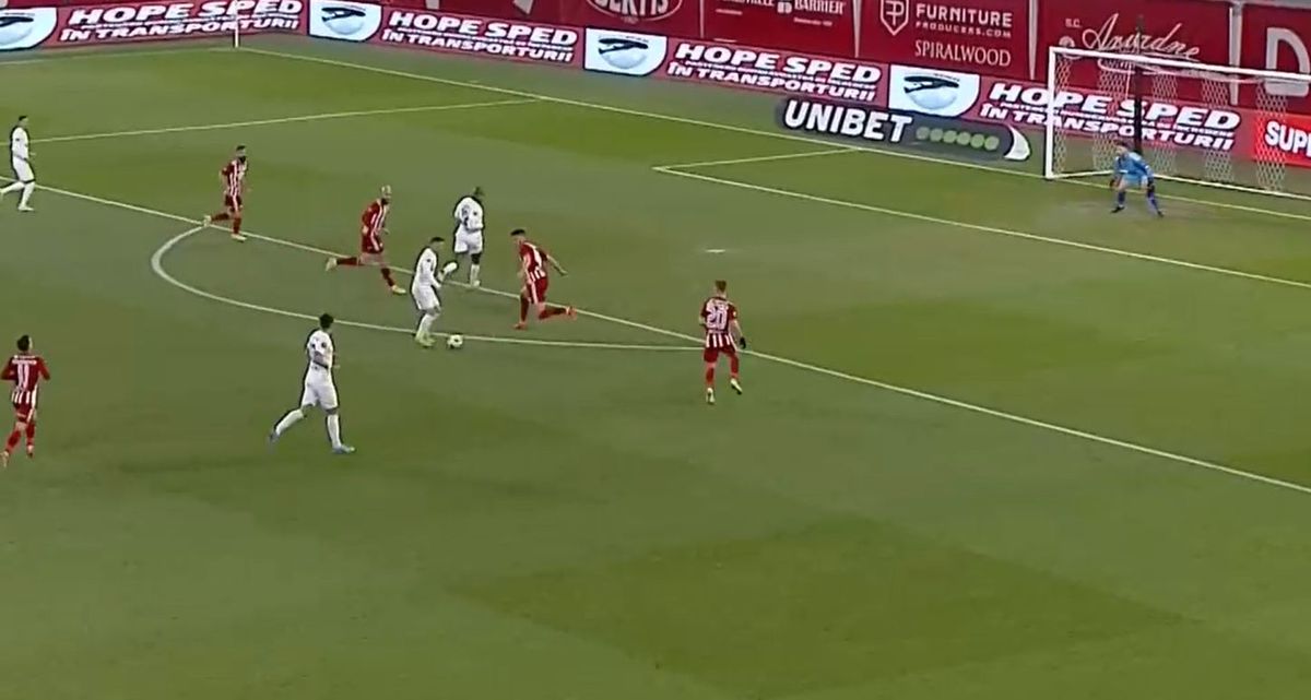 Basarab Panduru e sigur că Dan Petrescu a pedepsit un jucător în Sepsi - CFR Cluj » Ce fază l-a supărat pe antrenor: „Niciodată nu trebuia să joace aşa cum a jucat”