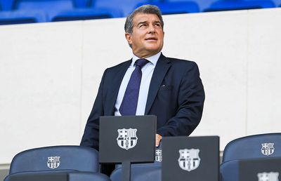 Barcelona TREMURĂ! Parchetul a denunțat-o pentru plățile către șeful arbitrilor: „Corupție în formă continuată”