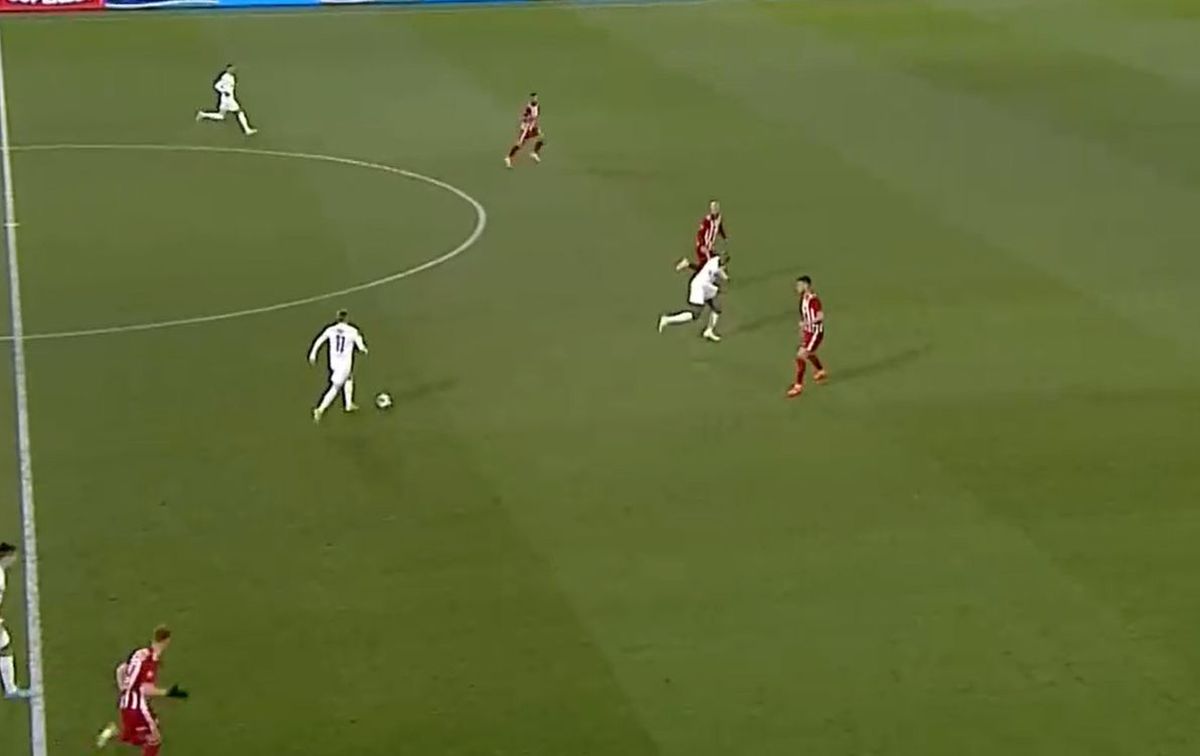 Basarab Panduru e sigur că Dan Petrescu a pedepsit un jucător în Sepsi - CFR Cluj » Ce fază l-a supărat pe antrenor: „Niciodată nu trebuia să joace aşa cum a jucat”