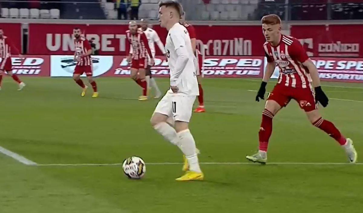 Basarab Panduru e sigur că Dan Petrescu a pedepsit un jucător în Sepsi - CFR Cluj » Ce fază l-a supărat pe antrenor: „Niciodată nu trebuia să joace aşa cum a jucat”