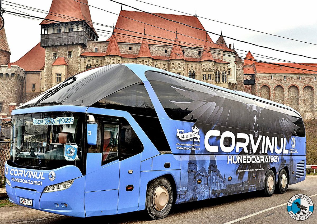 Autocar Corvinul Hunedoara