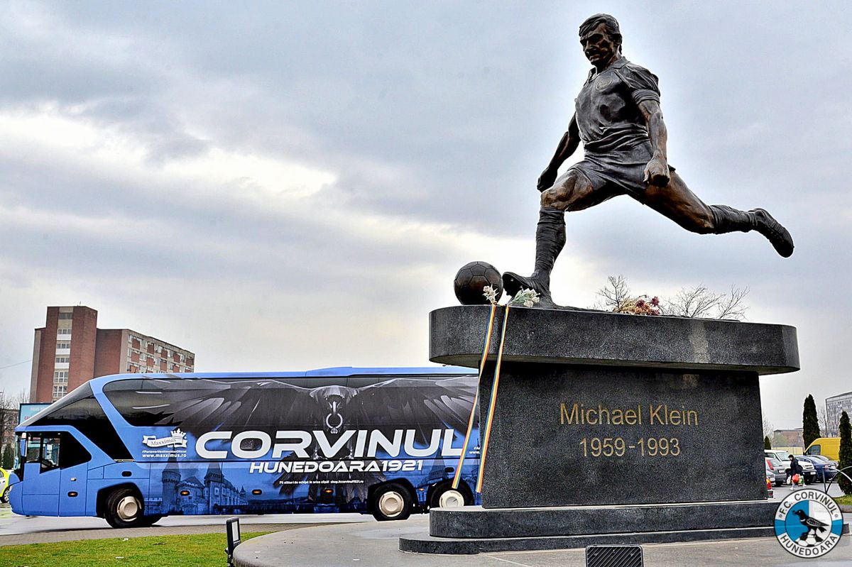 Autocar Corvinul Hunedoara