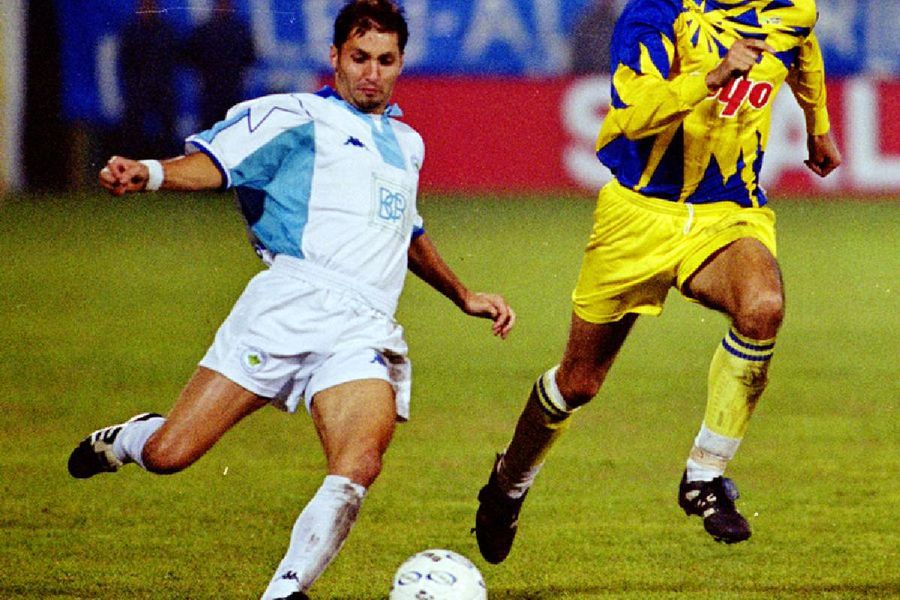 Golgheterul din anii '90 care n-a avut loc la națională + Mesajul postat în timpul meciului de adio al Generației de Aur: „Mândru că am fost fotbalist”