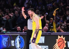 LeBron James și Luka Doncic, un tandem letal! A opta victorie consecutivă pentru LA Lakers