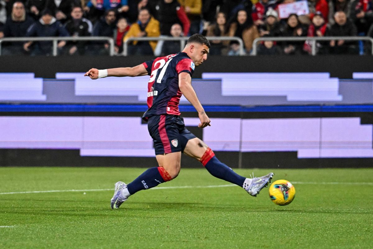 Cagliari - Genoa, cu Florinel Coman titular // 07.03.2025