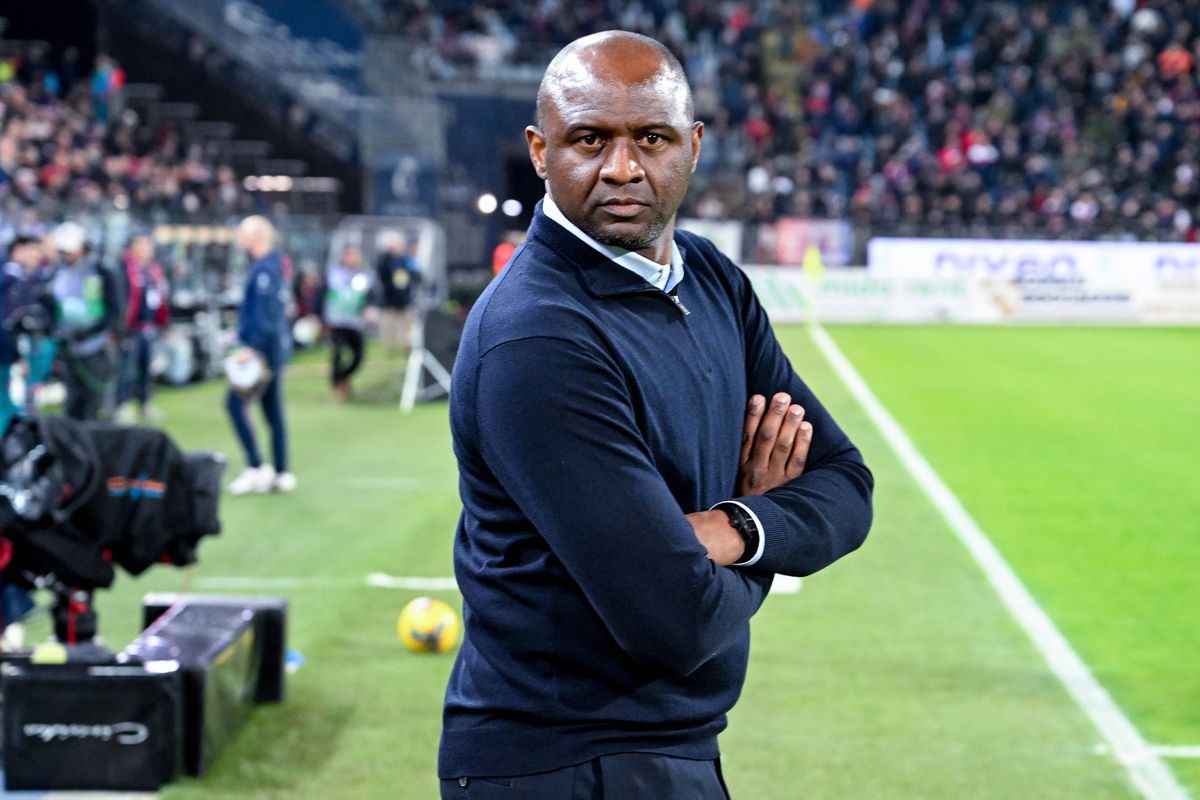 Se umple infirmeria! Noi probleme pentru Mircea Lucescu: Florinel Coman s-a accidentat în Cagliari - Genoa