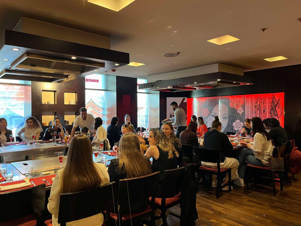 Sportivele clubului Rapid au sărbătorit Ziua Femeii într-un mod inedit: „Este pentru prima oară când îmi cunosc toate colegele din club!”