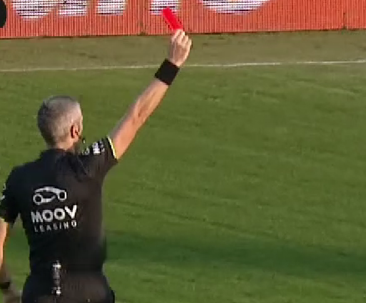 „Nu am mai trăit vreodată așa ceva” » Ovidiu Burcă, în stare de ȘOC după Oțelul - Iași