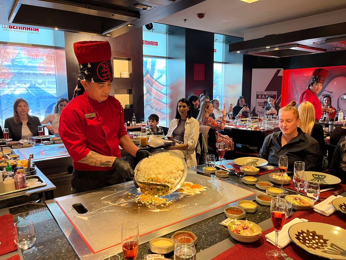 Sportivele clubului Rapid au sărbătorit Ziua Femeii într-un mod inedit: „Este pentru prima oară când îmi cunosc toate colegele din club!”