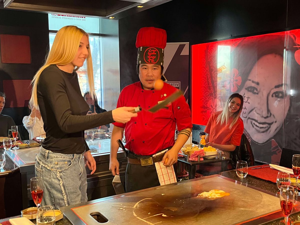 Sportivele clubului Rapid au sărbătorit Ziua Femeii într-un mod inedit: „Este pentru prima oară când îmi cunosc toate colegele din club!”